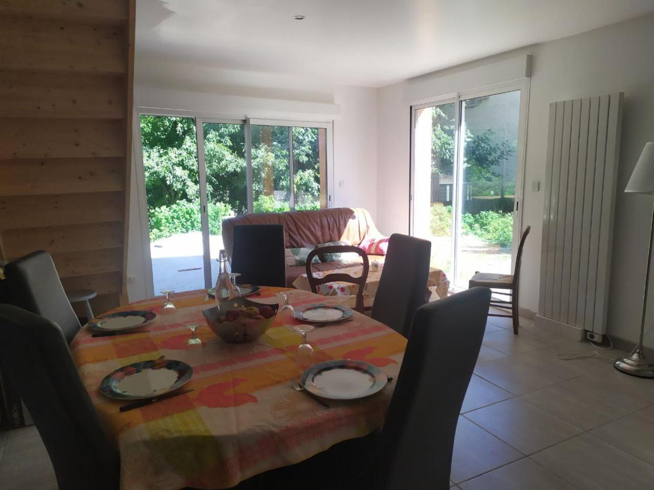 Duplex Avec Jardin Et Grande Terrasse 8-10 Personnes Βίλα Campagnan Εξωτερικό φωτογραφία